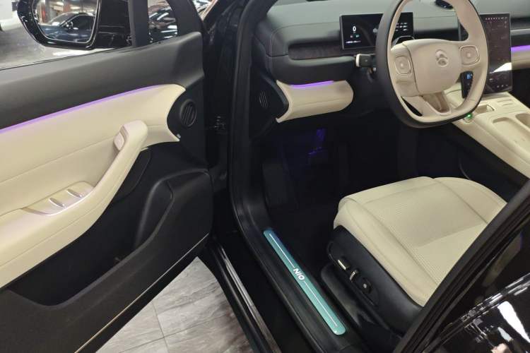 Used Nio ES6 2024 75 kWh
