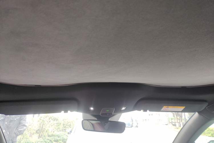 Used Nio ET5T 2023 75 kWh Touring Headliner