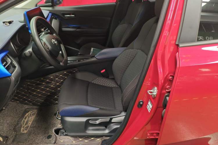 Used Toyota C-HR 2021 2.0L Comfort Edition Left Front Seat