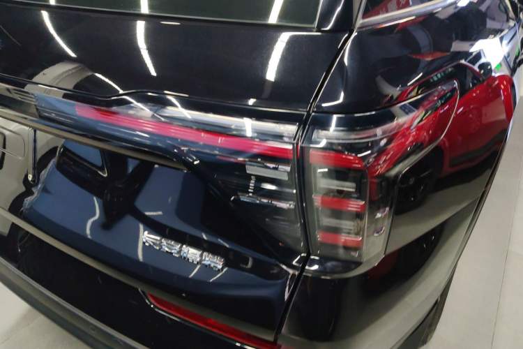 Used Ford Edge 2023 Ford Explorer L 2.0T EcoBoost Two-Wheel Drive 7-Seater Luxury Model
