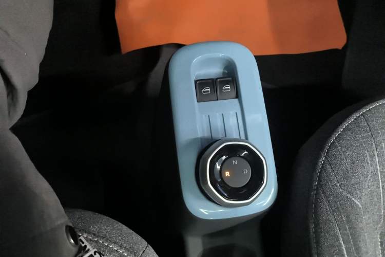 Used Geely Galaxy Panda 2023 Panda Mini 200km Dynamic Bear
