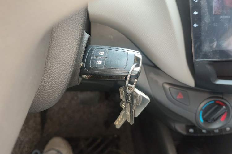 Used Chevrolet Sail 2018 Sail 3 1.3L AMT Ideal Edition Vehicle Key