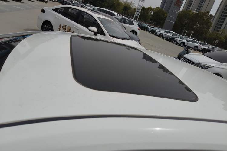 Used Toyota Corolla 2023 1.8L Smart Electric Hybrid Dual-Motor Elite Edition