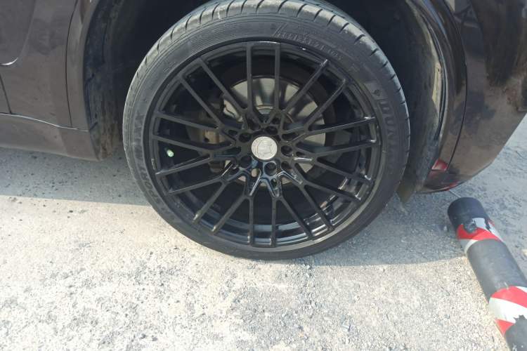 Used BMW X5 2014 xDrive35i Leading Model