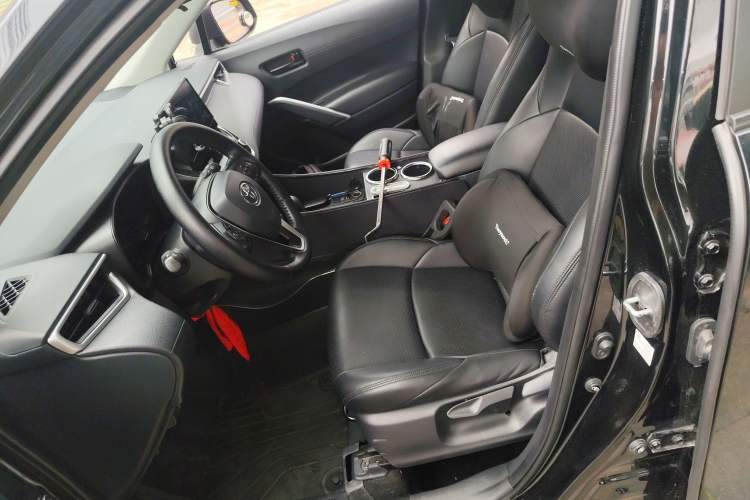 Used Toyota FRONTLANDER 2023 2.0L CVT Leading Edition Left Front Seat