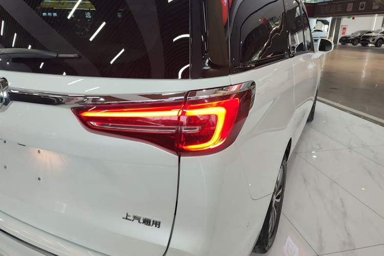 Used Buick GL8 2023 ES Lu Zun Deluxe and Yue Edition
