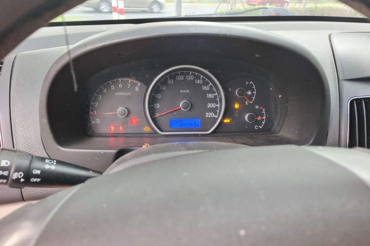 Used Hyundai Celesta 2011 1.6L Automatic Comfort Edition