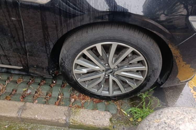 Used Lincoln Continental 2019 2.0T Two-Wheel Drive Luxury Edition China VI Standard