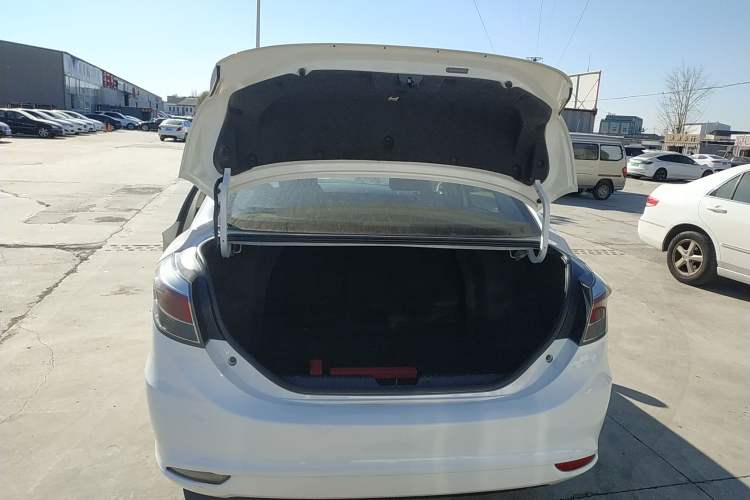 Used Chery Arrizo 3 2015 1.5L Manual Genuine Version
