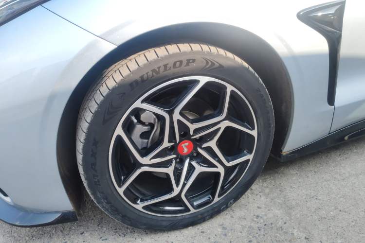 Used NETA GT 2023 560 Left Front Wheel Hub