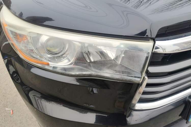 Used Toyota Highlander 2017 2.0T Four-Wheel Drive Luxury Edition 7 Seats Right Front Headlight