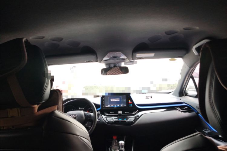 Used Toyota IZOA 2018 2.0L Yichi Edition China V Standard