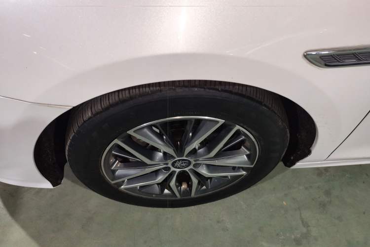Used BYD Qin PLUS 2021 DM-i 55KM Flagship Model Left Front Wheel Hub