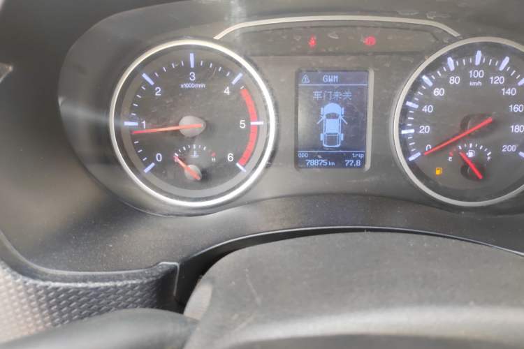 Used Great Wall Wingle 5 2017 2.0T European Version Diesel Two-Wheel Drive Advanced Large Double-Cab GW4D20E
