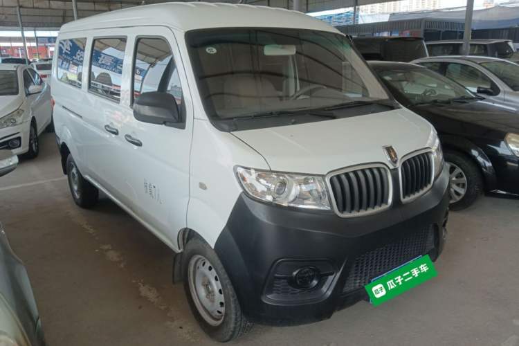 Used Jinbei Hiace X30 2020 1.5L Super-Comfortable Version China VI Standard SWC15M