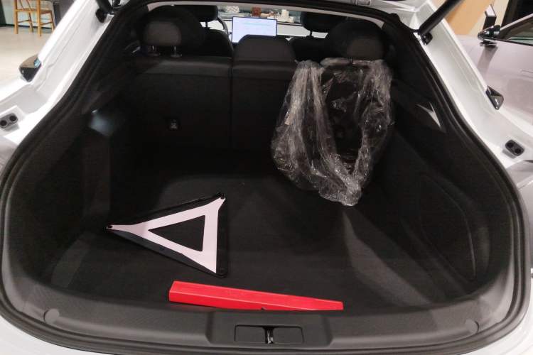 Used XPeng MONA M03 2024 515 Long-Range
