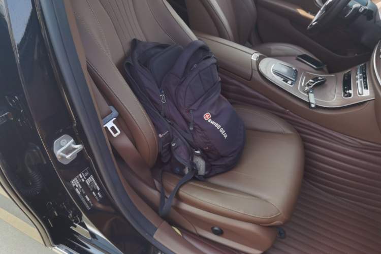 Used Mercedes-Benz E-Class 2022 Second Facelift E 300 L Luxury Edition
