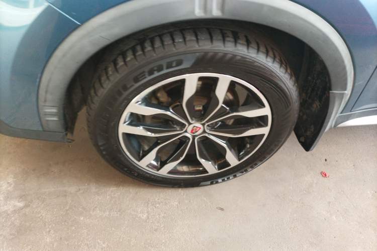 Used Roewe RX5 2016 20T Two-Wheel Drive Automatic Internet Smart Edition