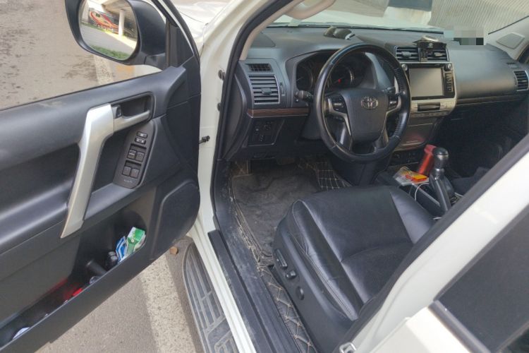 Used Toyota Prado 2019 3.5L Automatic TX-L Deluxe Edition with Rear-Mounted Spare Tire Driver Seat