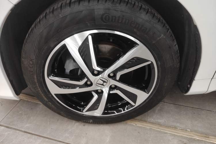 Used Honda Odyssey 2015 Revised 2.4L Luxury Edition