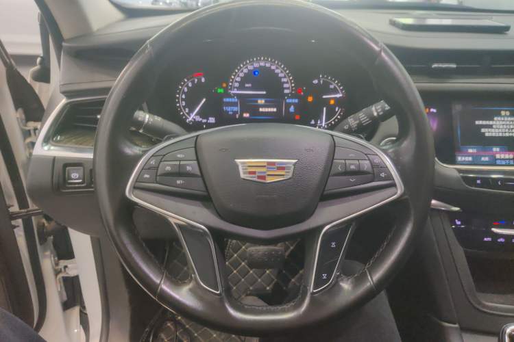 Used Cadillac XT5 2016 25T Luxury Model