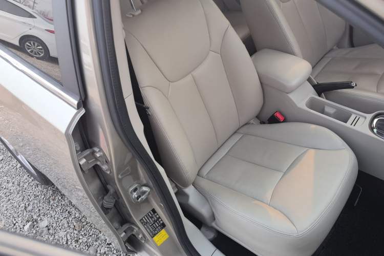 Used Roewe 360 2015 1.5L Automatic Luxury Edition