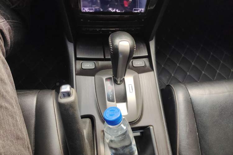 Used Honda Crosstour 2012 2.4L Luxury Edition
