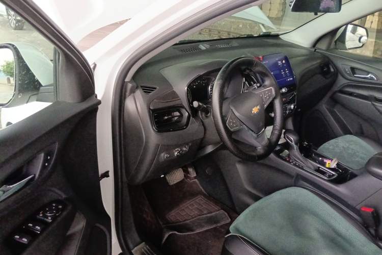 Used Chevrolet Equinox 2022 535T YuJie Edition Driver Seat