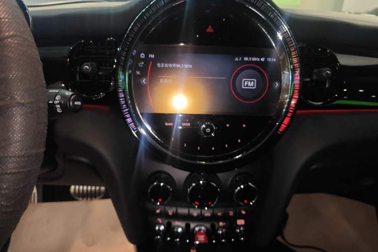 Used MINI JCW 2023 2.0T JOHN COOPER WORKS Pat Moss Commemorative Edition Audio And AC Panel