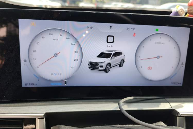 Used Chery Tiggo 8 PLUS 2024 Champion Edition 390TGDI DCT Bold Edition 5-Seater
