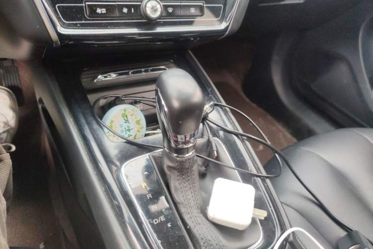 Used Roewe i5 2020 1.5L Automatic 4G Connected Linghao Edition