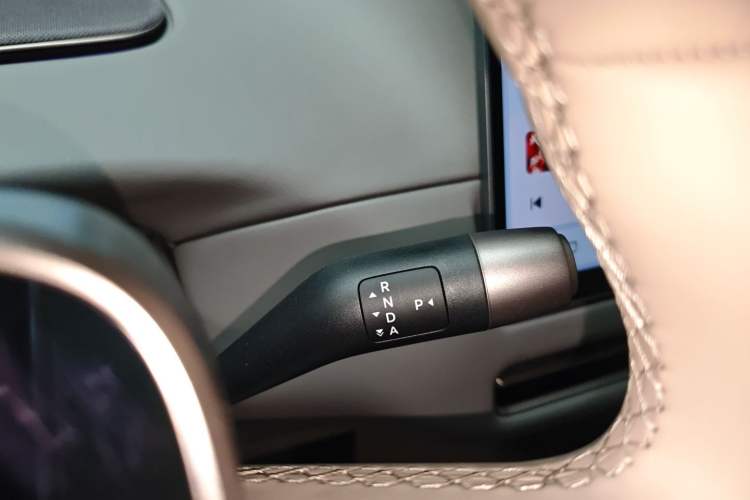 Used Li Auto Li Auto i6 2025 Model Two-Wheel-Drive Standard Type