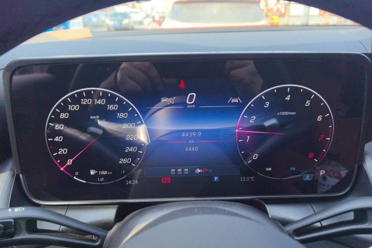 Used Mercedes-Benz GLC 2026 GLC 260 L 4MATIC Luxury Model
