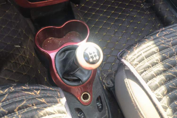 Used Chery QQ 2013 1.0L Manual Happy Edition