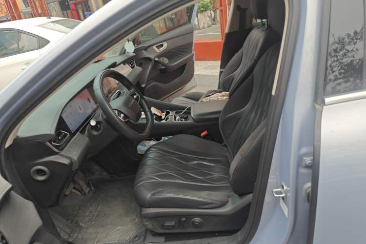 Used Roewe D7 2023 DMH 125km Excellence Edition
