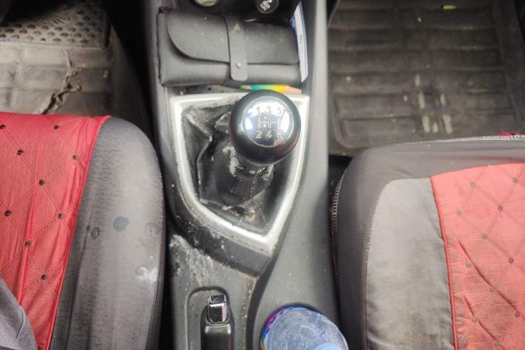 Used CHANGAN KAICHENG Ounuo S 2017 1.5L Ouno S Value Edition EA15-AB Gear Lever