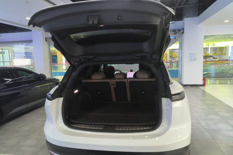 Used Nio ES6 2023 75 kWh
