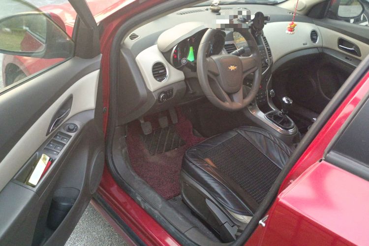 Used Chevrolet Cruze 2015 1.5L Classic SE MT