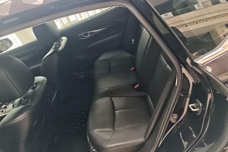 Used Infiniti Q70 2019 Q70L 2.0T Enjoyment Edition Left Rear Seat