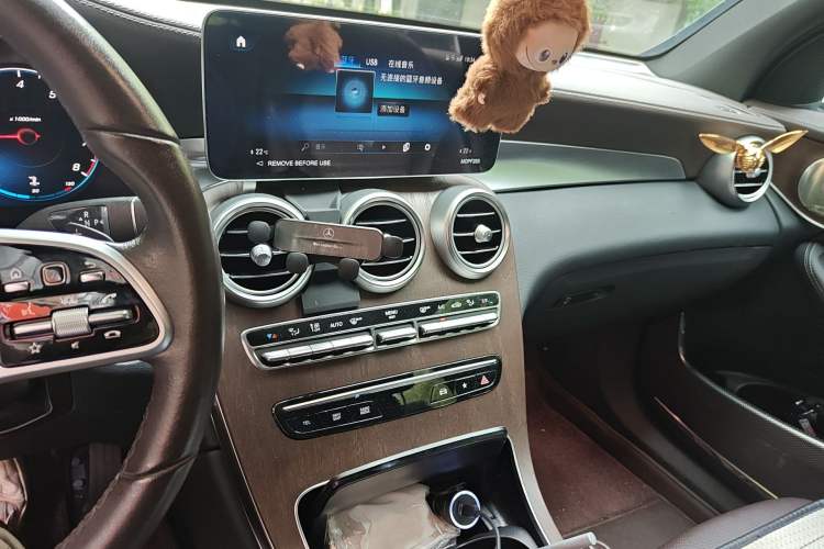 Used Mercedes-Benz GLC 2022 Refreshed GLC 300 L 4MATIC Dynamic Edition Prestige Version
