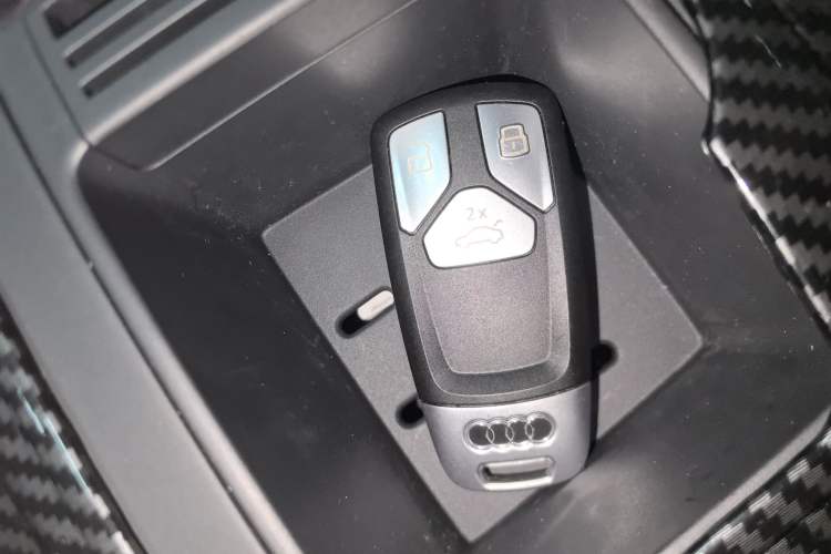 Used Audi A4L 2020 40 TFSI Fashion Dynamic Model