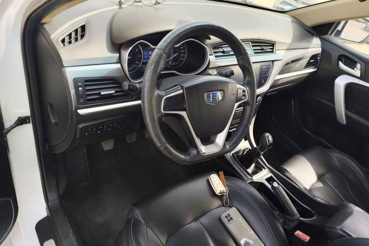 Used Geely Auto Emgrand 2017 Sedan Million Edition 1.5L Manual Upward Connect Version