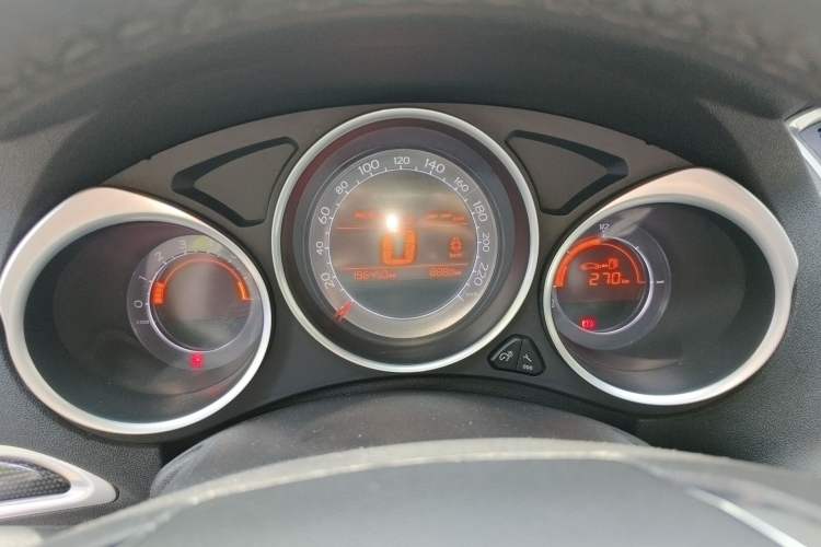 Used Citroen C4L 2013 1.8L Manual Jingzhi Edition
