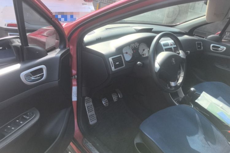 Used Peugeot 307 2012 1.6L Manual CROSS Driver Seat