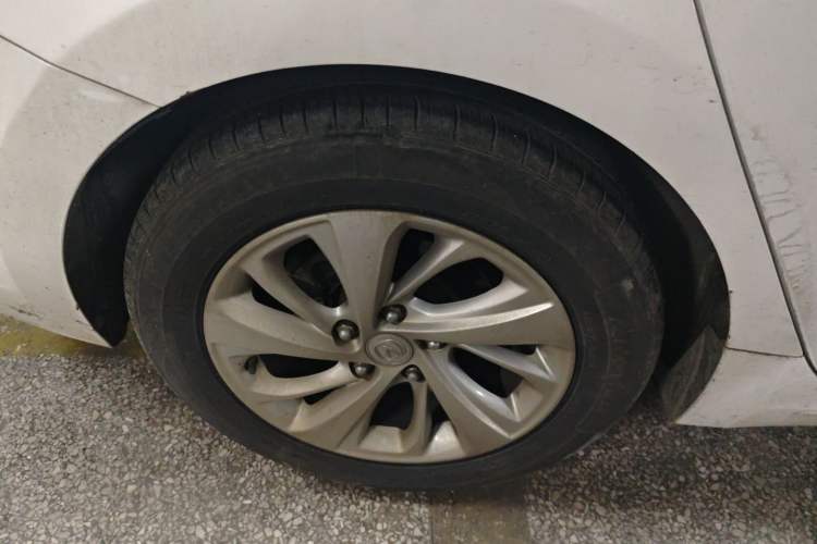 Used Changan Raeton CC 2018 1.5T Automatic Elegant Starry Edition China V Standard
