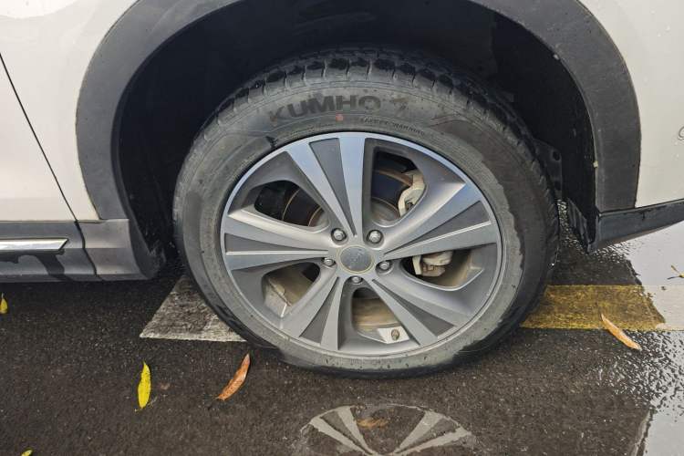 Used Haval H6 Coupe 2015 Blue-Label Facelift 2.0T Manual Two-Wheel Drive Urban Version