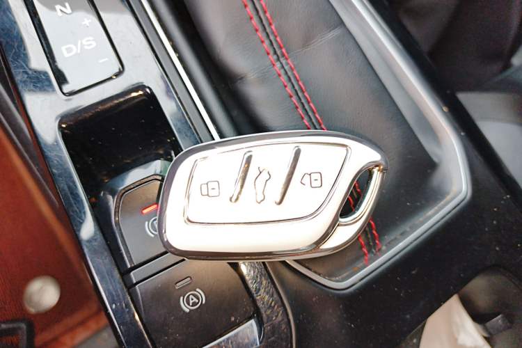 Used MG 5 2023 180 DVVT CVT Luxury Edition