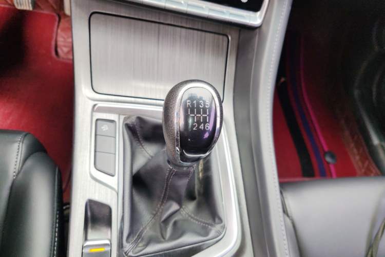 Used Changan CS55PLUS 2020 1.5T Manual Colorful Model
