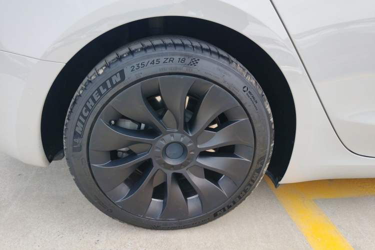 Used Tesla Model 3 2022 Rear-Wheel-Drive Version