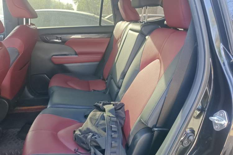 Used Toyota Crown Kluger 2023 2.5L HEV Four-Wheel Drive Flagship Edition Left Rear Seat